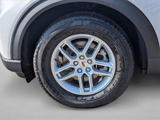 New 2026 Ford Explorer Active image 10