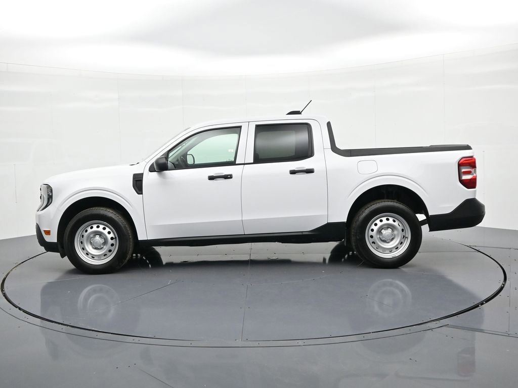 Used 2025 Ford Maverick XL w/ Equipment Group 102A image 9