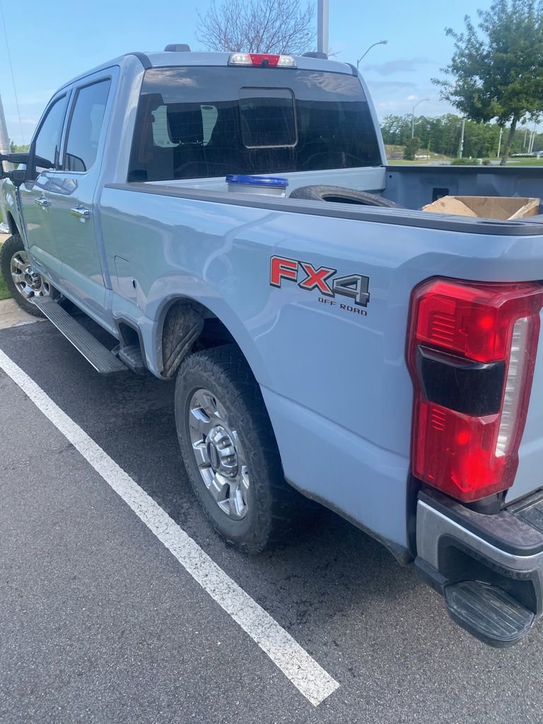 Used 2024 Ford F250 Lariat w/ Lariat Ultimate Package image 9