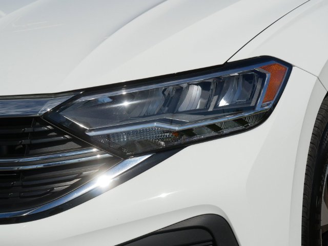 Certified 2023 Volkswagen Jetta S FWD image 10