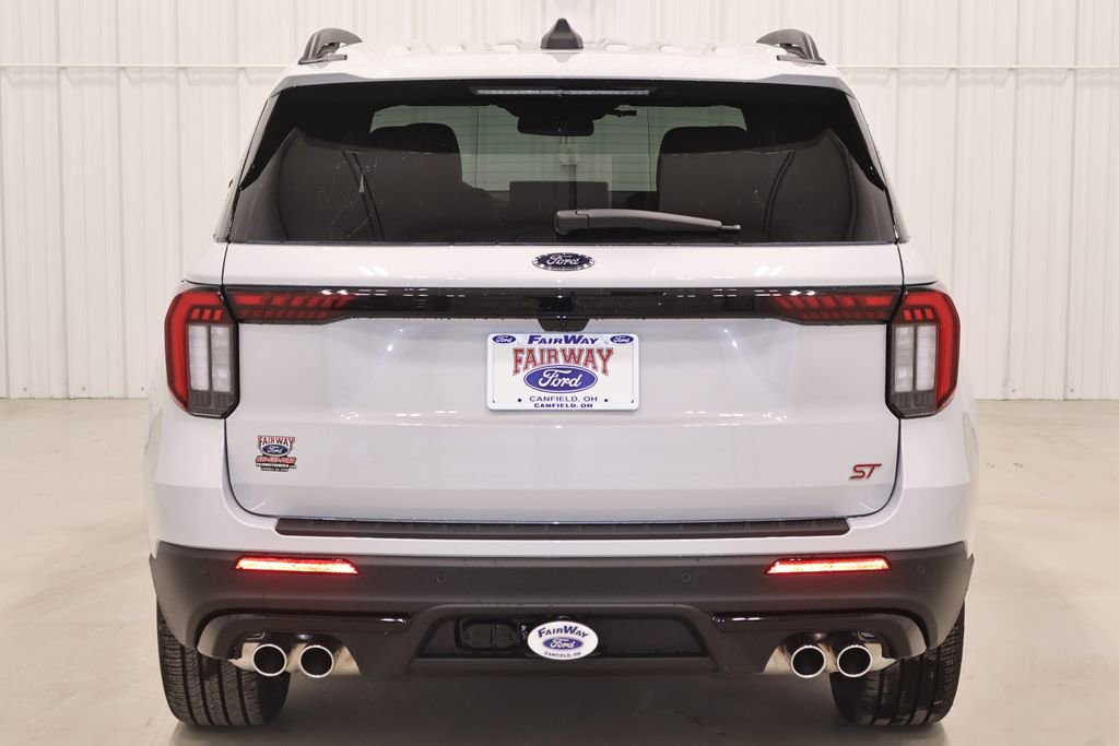 New 2026 Ford Explorer ST image 7