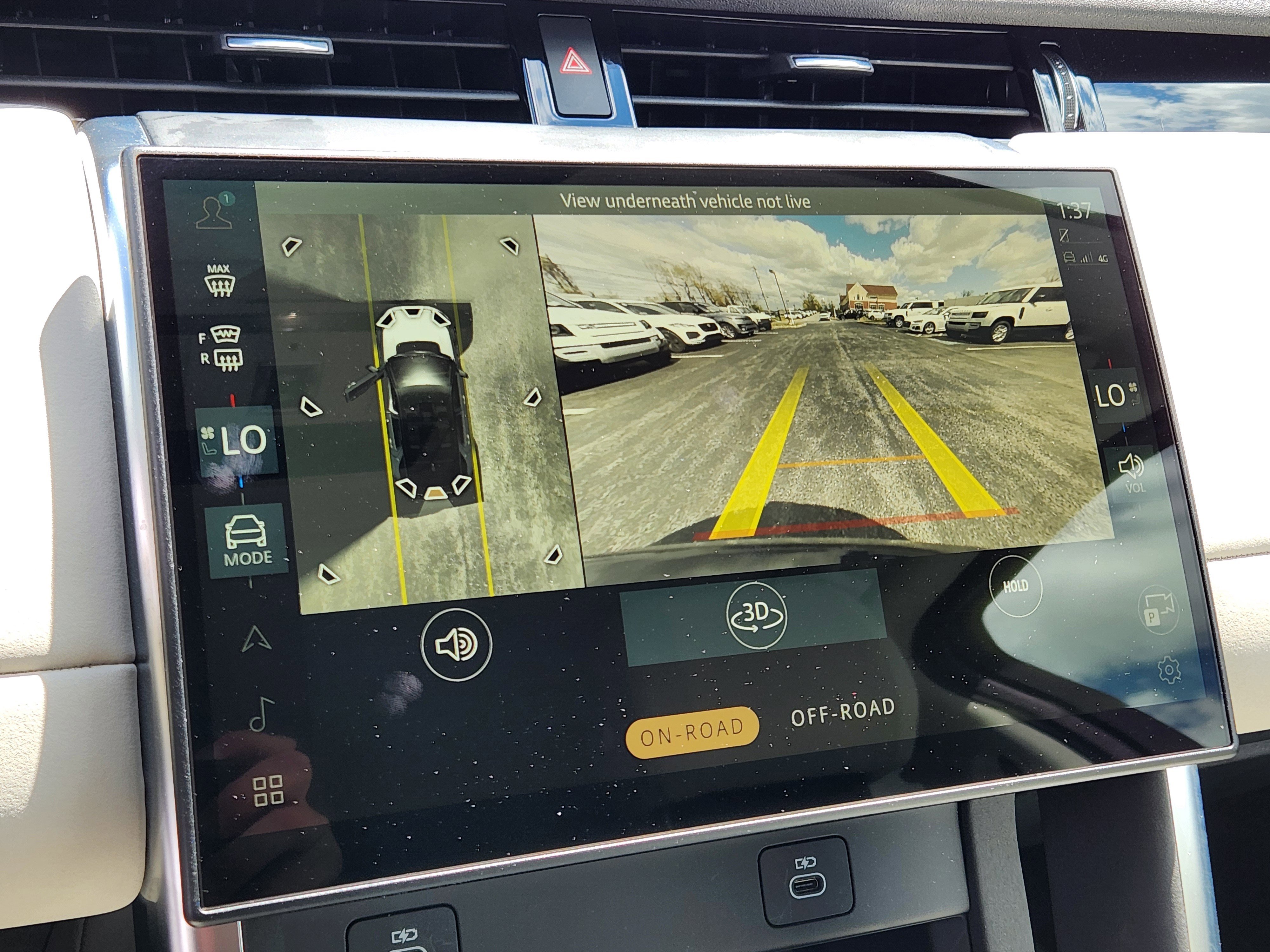 Certified 2024 Land Rover Discovery Sport S image 21