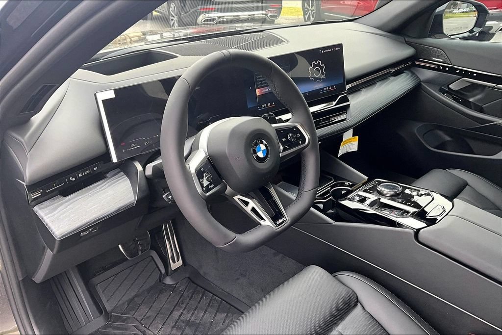 New 2026 BMW 530i w/ M Sport Package RWD image 5