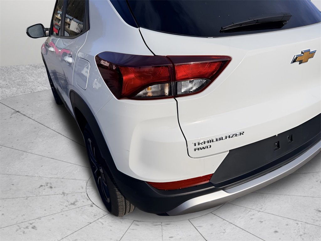 Used 2025 Chevrolet TrailBlazer LT image 8