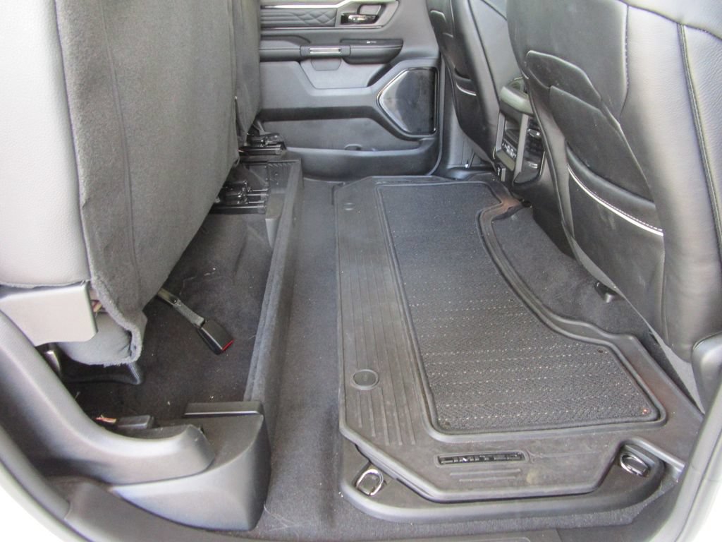 Used 2025 RAM 1500 Limited w/ Off Road Group AWD/4WD image 92
