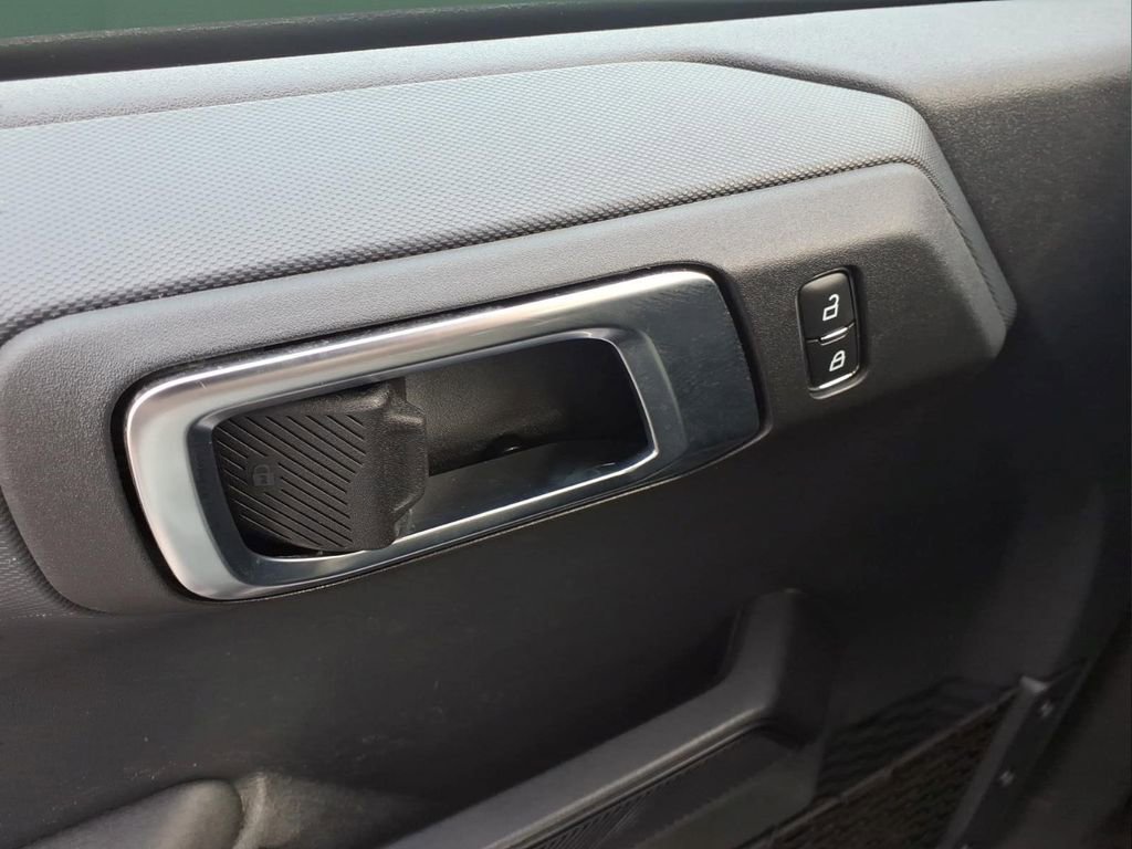 Certified 2025 Ford Bronco Big Bend image 12