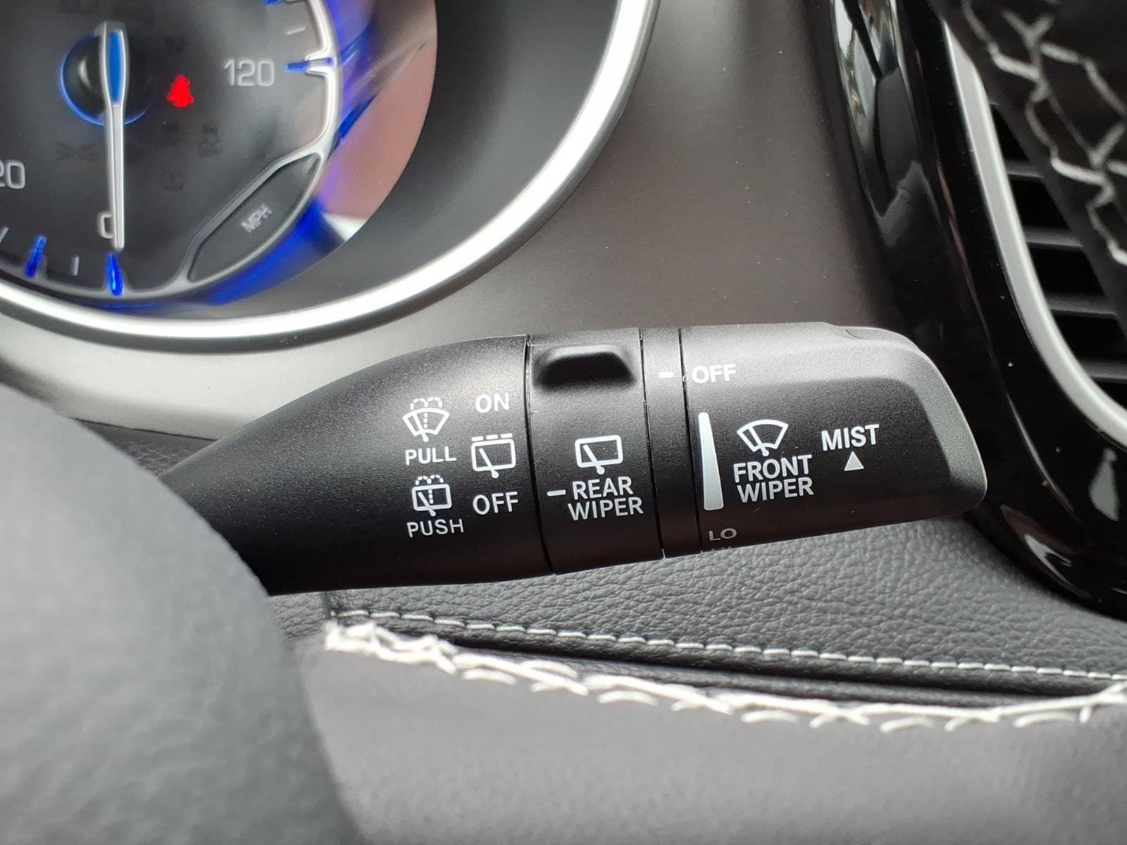 New 2027 Chrysler Pacifica Select AWD/4WD image 19