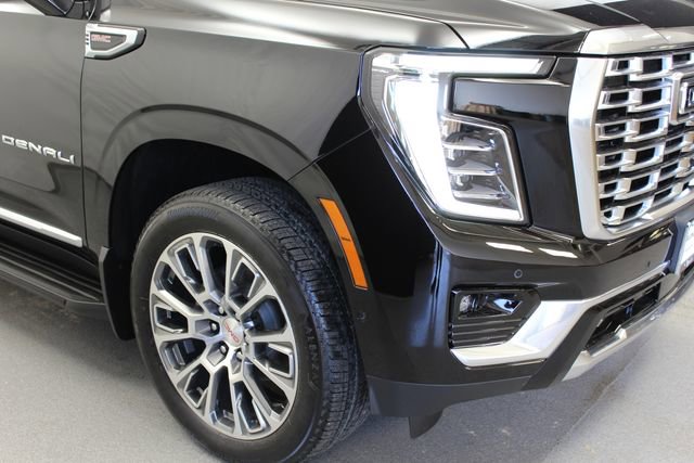 New 2026 GMC Yukon Denali w/ Advanced Technology Package AWD/4WD image 2