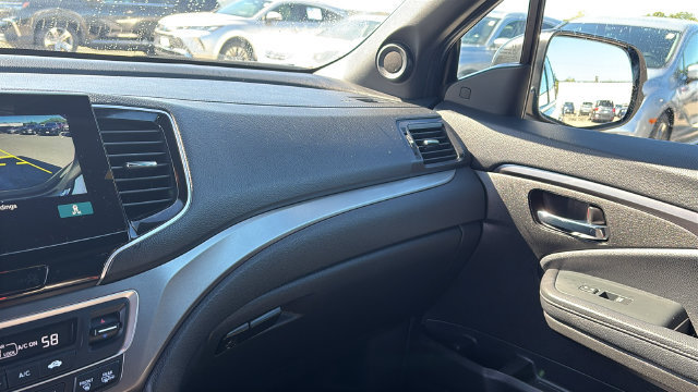Used 2022 Honda Pilot Sport image 20