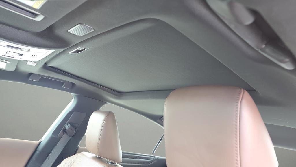 Certified 2024 Lexus ES 350 w/ Premium Package image 11