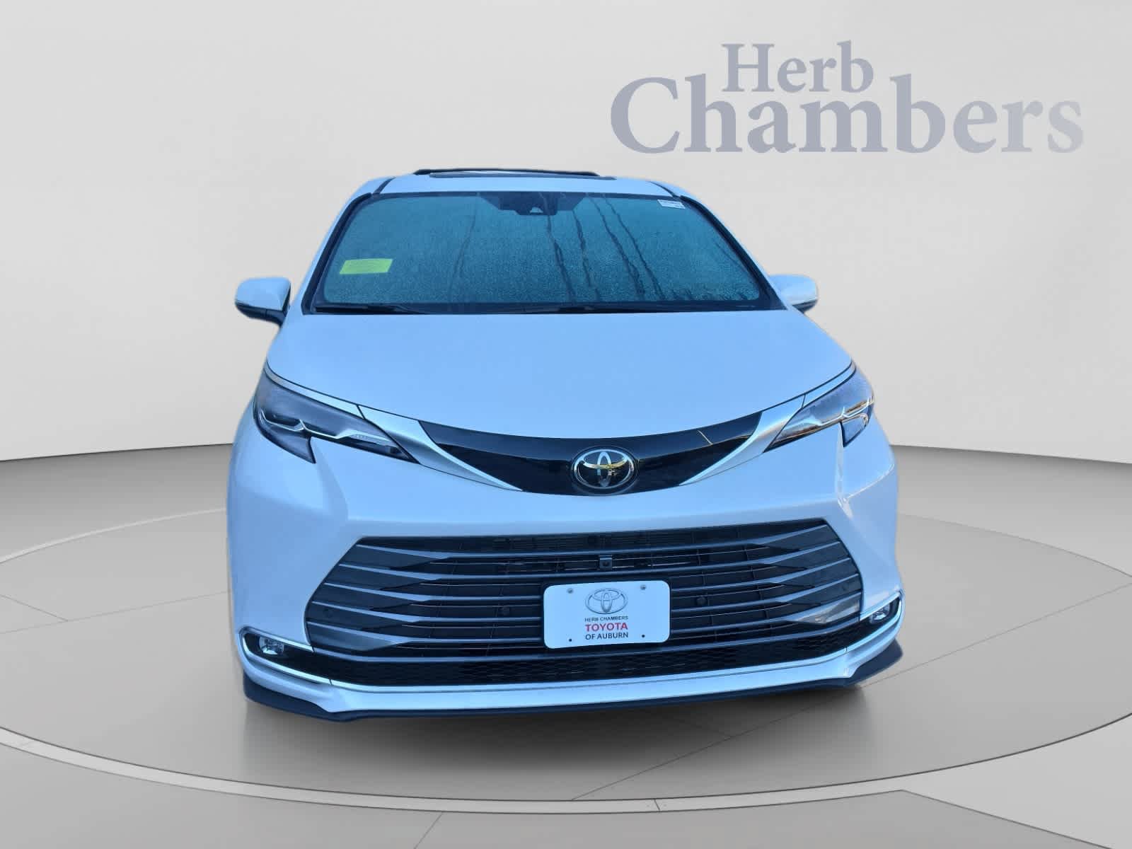 New 2026 Toyota Sienna Platinum AWD/4WD image 2