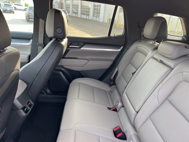 Used 2026 GMC Terrain Elevation w/ Elevation Premium Package AWD/4WD image 12