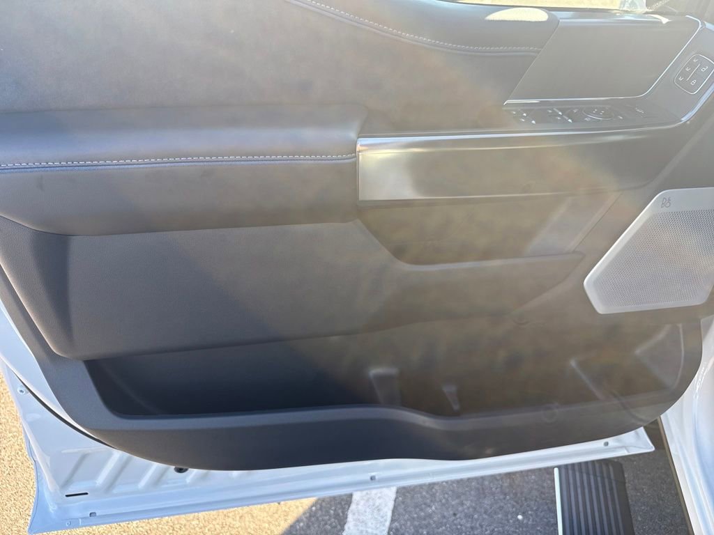New 2026 Ford F350 Platinum image 9