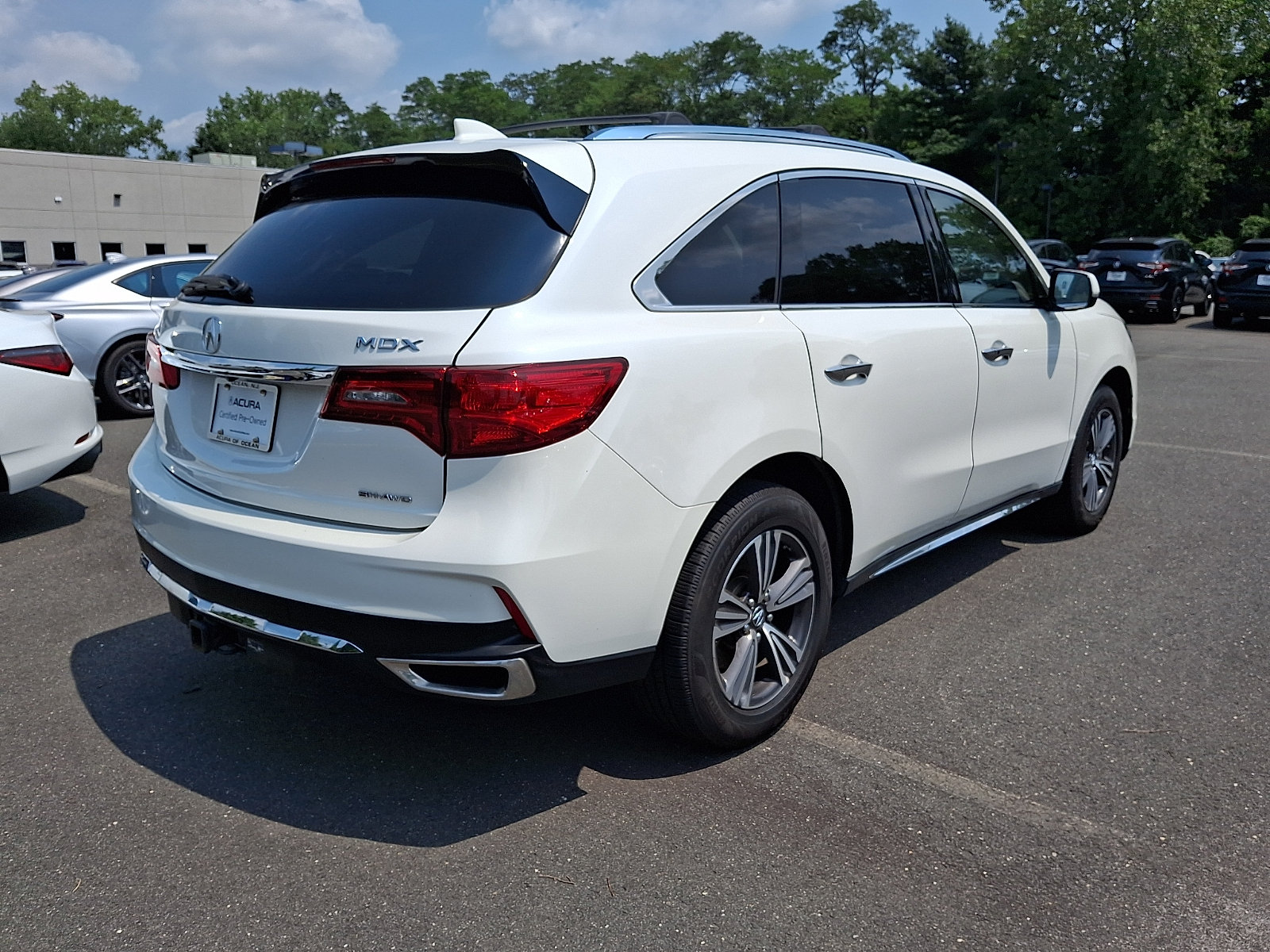 Certified 2018 Acura MDX SH-AWD image 6