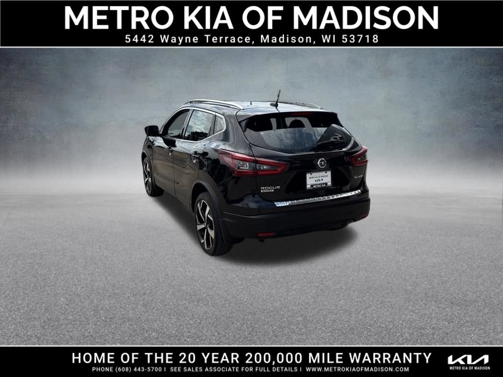 Used 2022 Nissan Rogue Sport SL w/ Premium Package AWD/4WD image 4