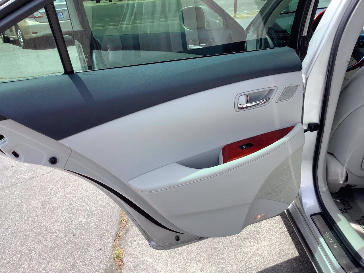 Used 2007 Lexus ES 350 FWD image 36