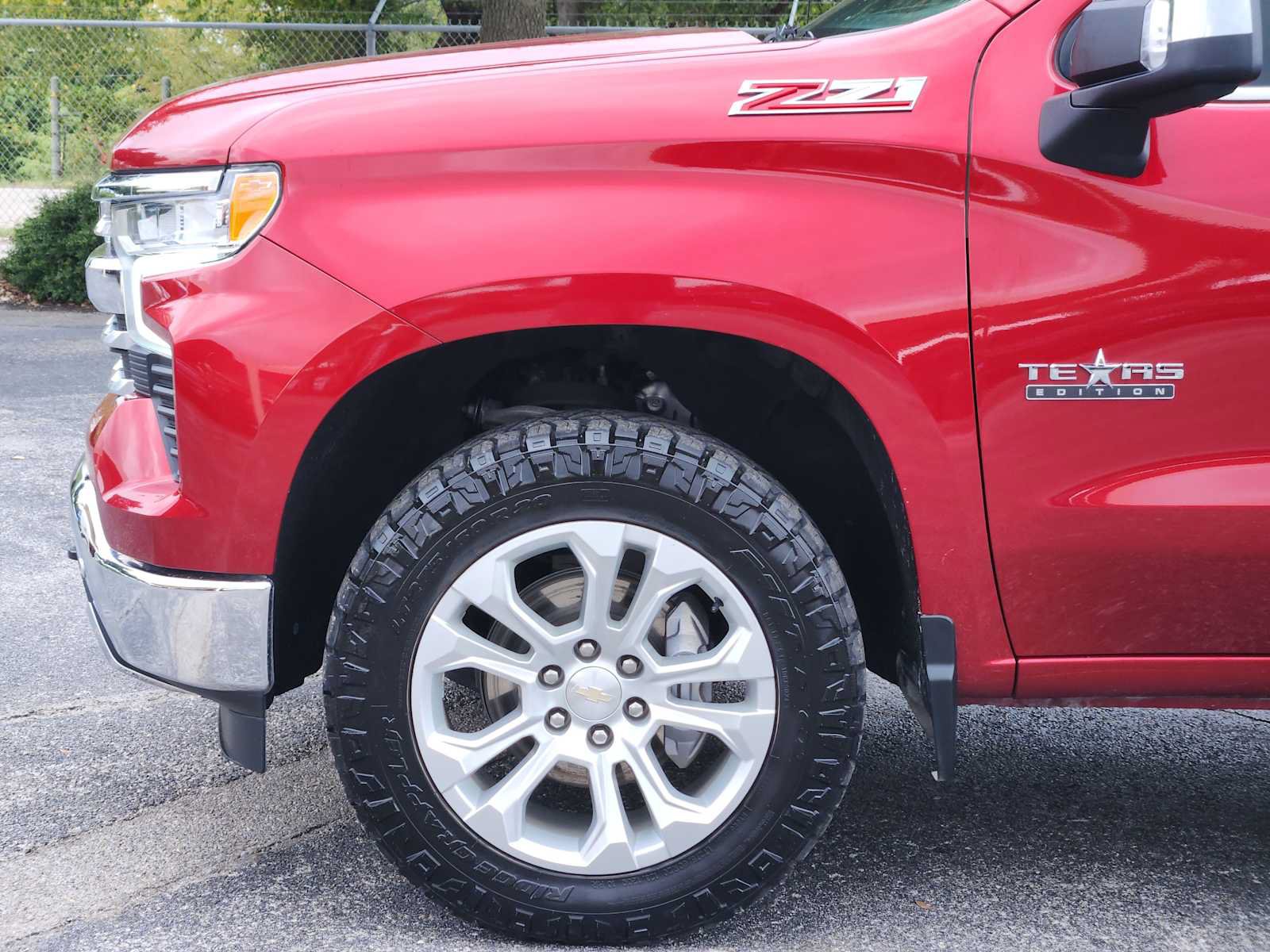Certified 2023 Chevrolet Silverado 1500 LTZ w/ LTZ Premium Texas Edition AWD/4WD image 8