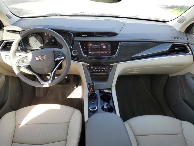 Used 2021 Cadillac XT6 Premium Luxury image 18