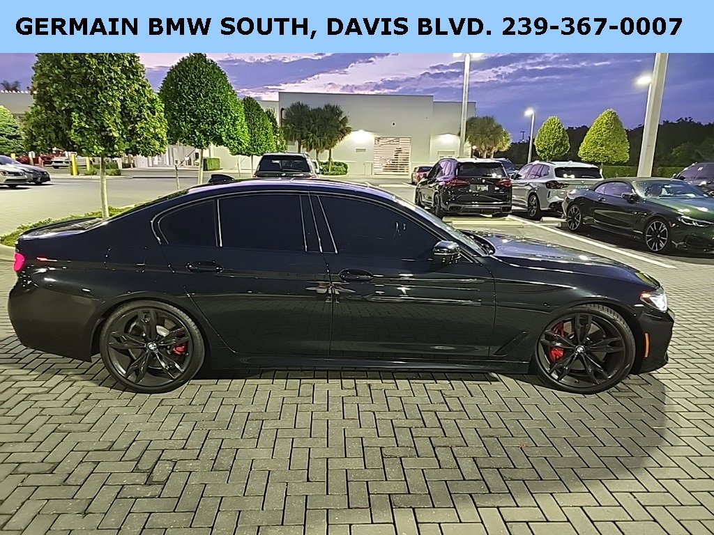 Used 2022 BMW M550i xDrive w/ Executive Package image 8