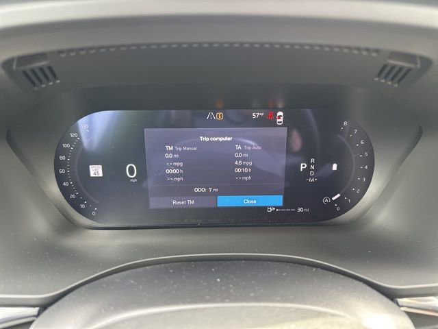 New 2026 Volvo XC60 B5 Plus w/ Climate Package image 17