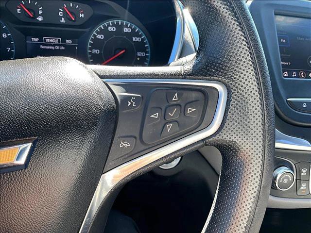 Used 2022 Chevrolet Equinox LS image 17