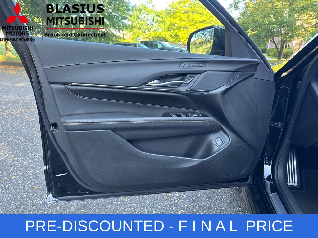 Used 2025 Cadillac CT4 Sport w/ Climate Package AWD/4WD image 11