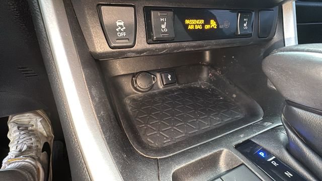 Used 2021 Toyota RAV4 XSE image 23