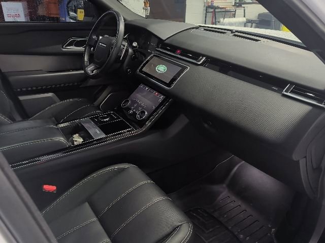 Used 2020 Land Rover Range Rover Velar R-Dynamic S image 10
