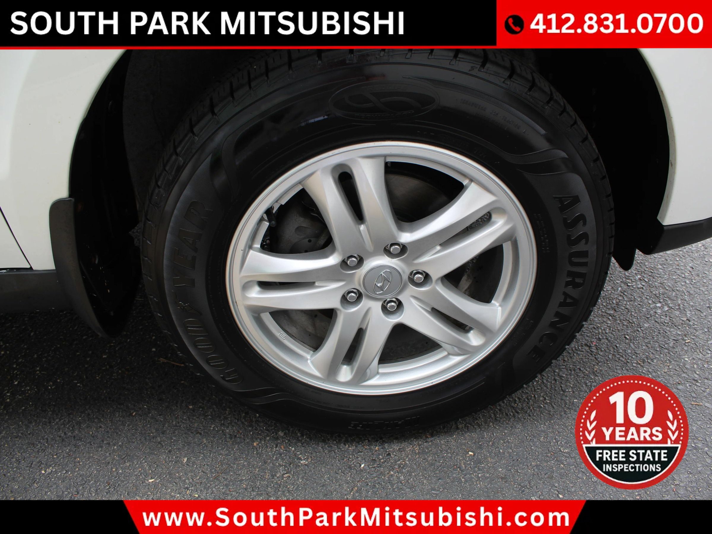 Used 2012 Hyundai Santa Fe GLS image 28