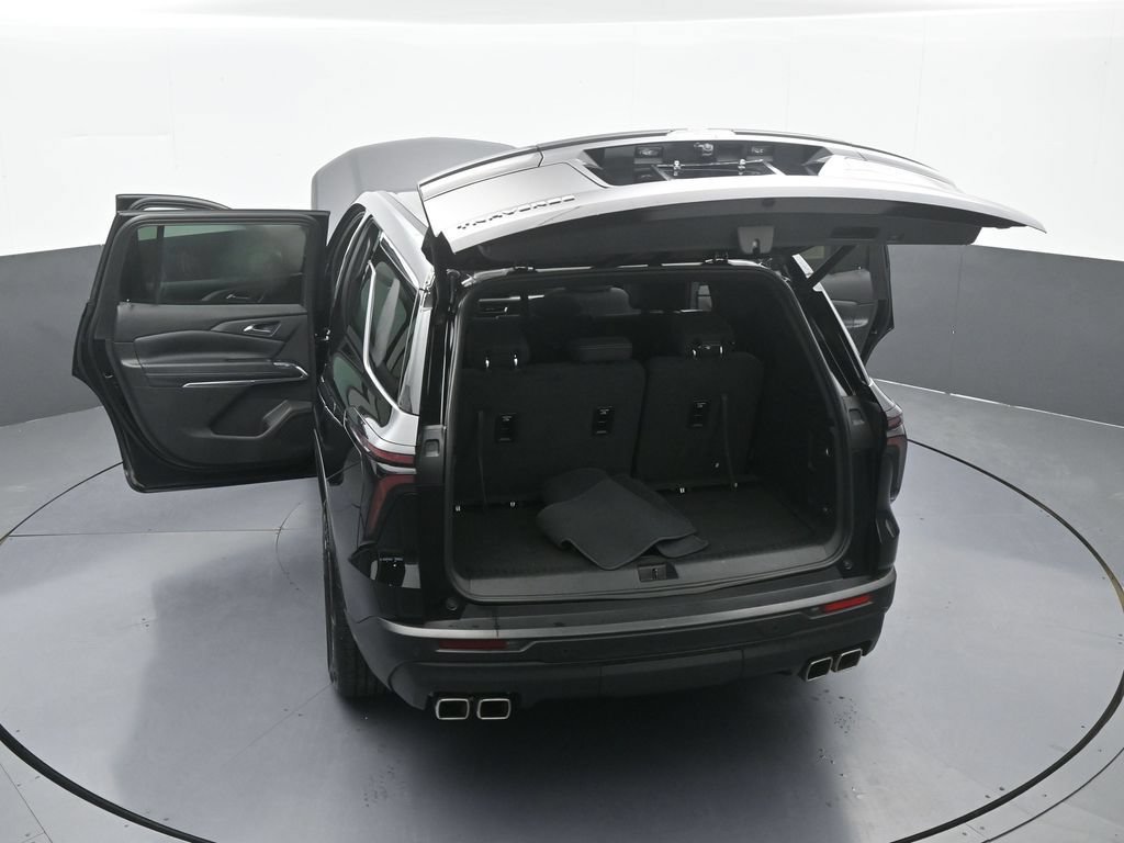 Used 2024 Chevrolet Traverse LS FWD image 76