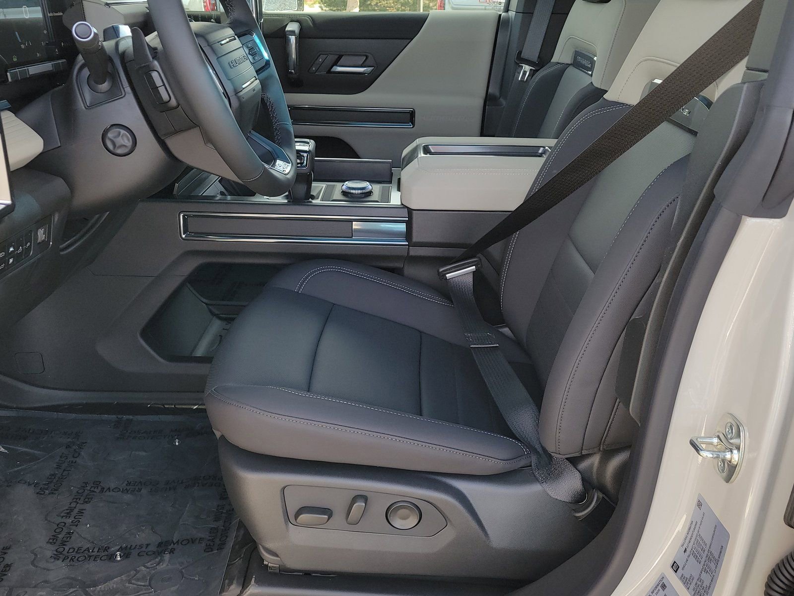 New 2026 GMC Hummer EV 4x4 Crew Cab image 6