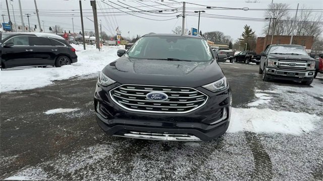 Used 2020 Ford Edge SEL w/ Cold Weather Package image 3