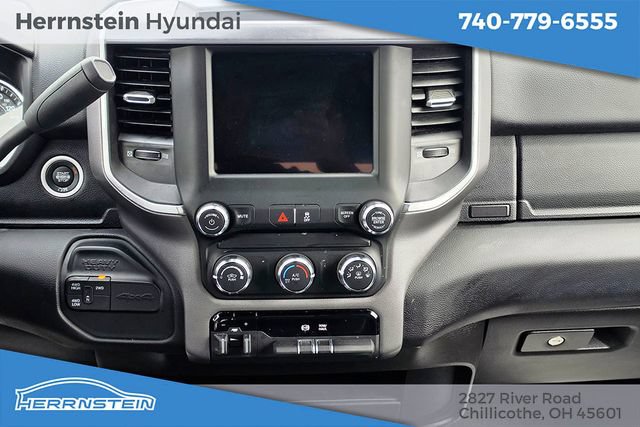 Used 2024 RAM 3500 Big Horn AWD/4WD image 9