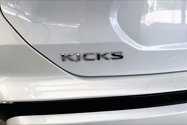 Certified 2024 Nissan Kicks SV w/ Interior Electronics Package FWD image 10