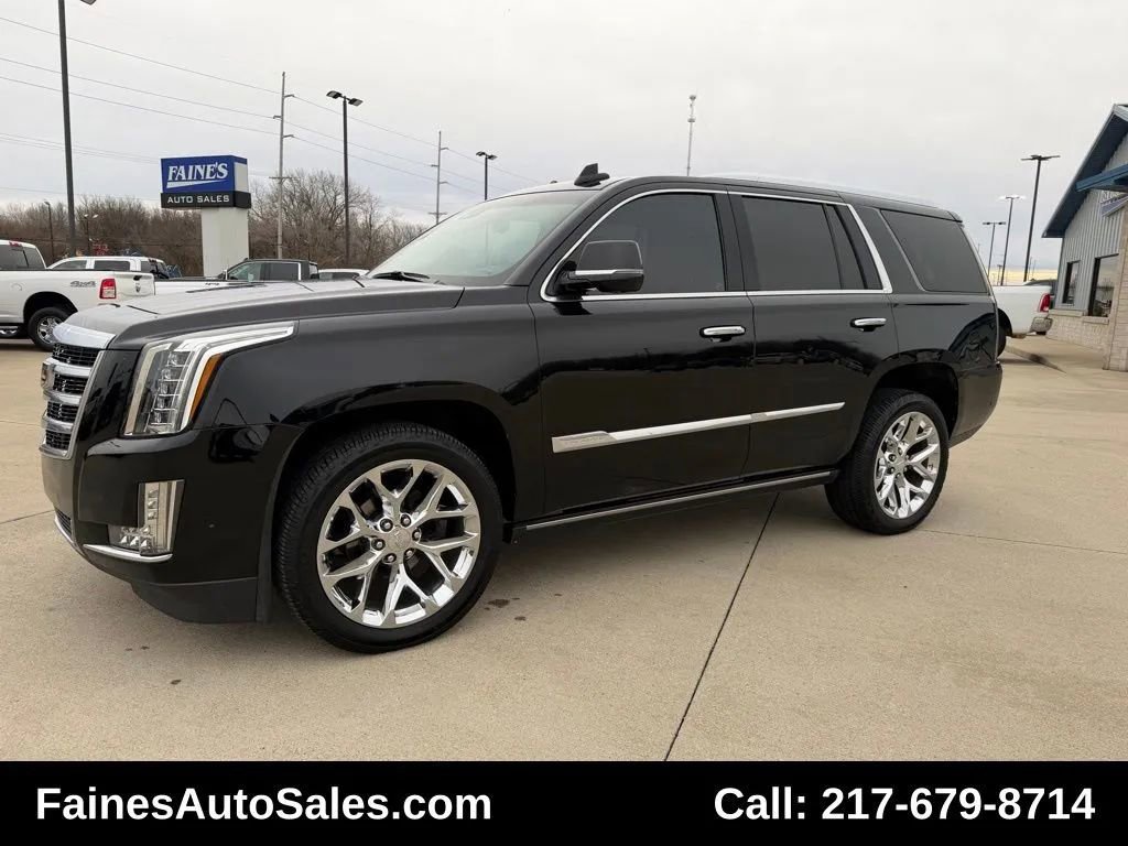 Used 2018 Cadillac Escalade Premium Luxury image 4