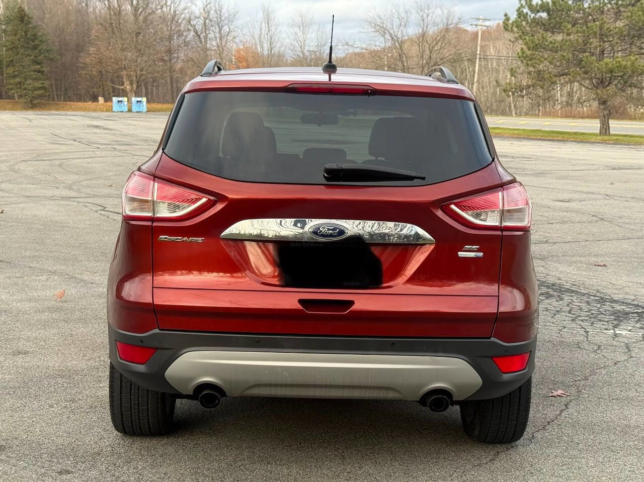 Used 2015 Ford Escape SE w/ SE Chrome Package image 6