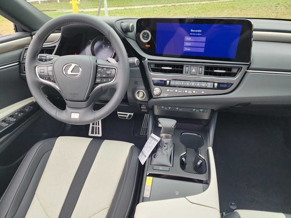 Certified 2025 Lexus ES 350 F Sport image 30