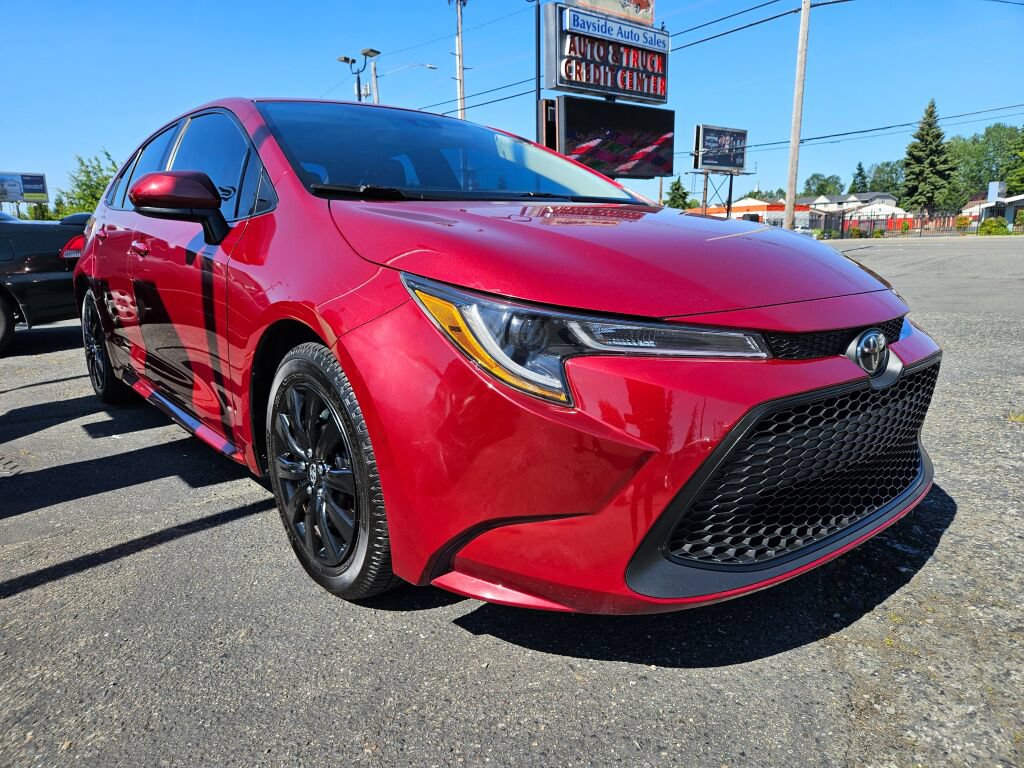 Used 2022 Toyota Corolla LE FWD image 6