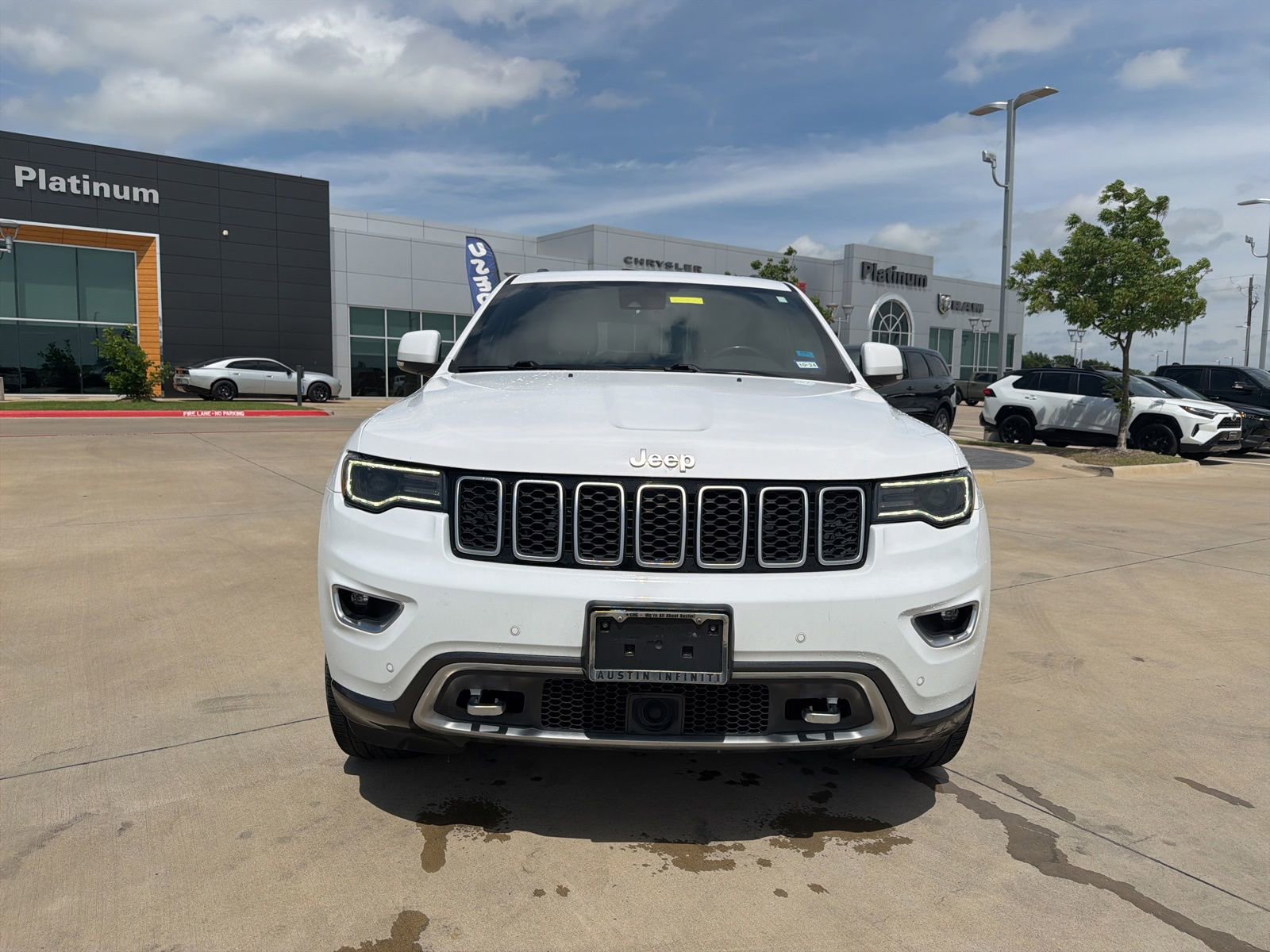 Used 2018 Jeep Grand Cherokee Limited RWD image 9