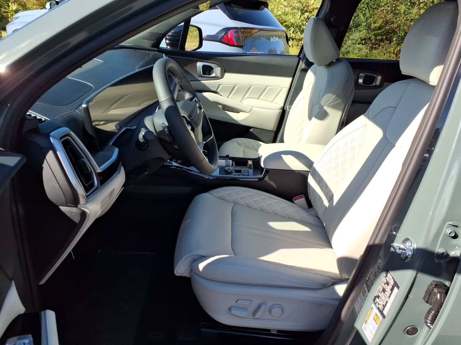 New 2026 Kia Sorento SX Prestige AWD/4WD image 4