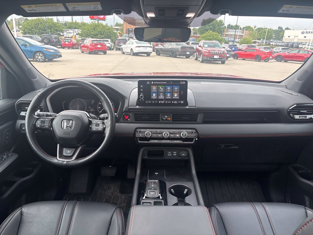 Certified 2025 Honda Pilot TrailSport image 35