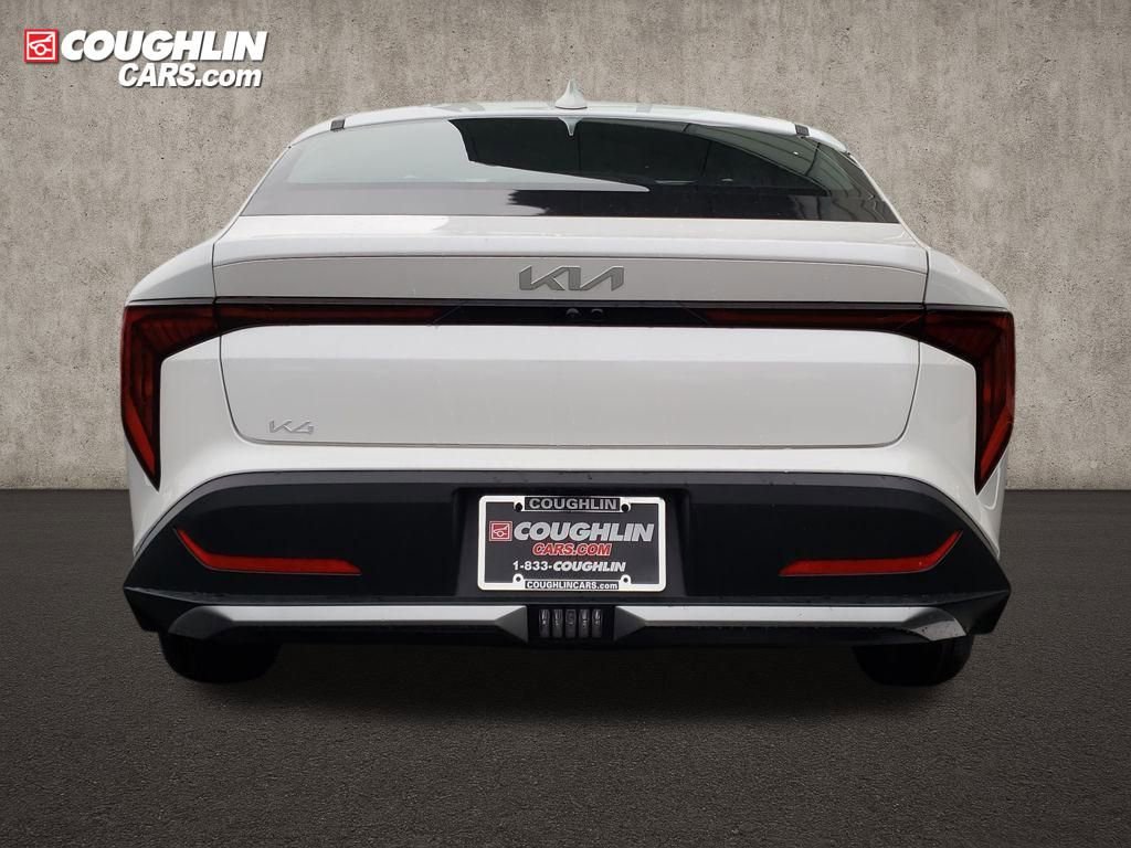 New 2025 Kia K4 LXS image 6