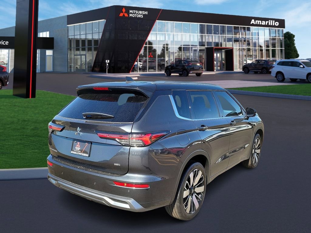 New 2025 Mitsubishi Outlander SEL image 4