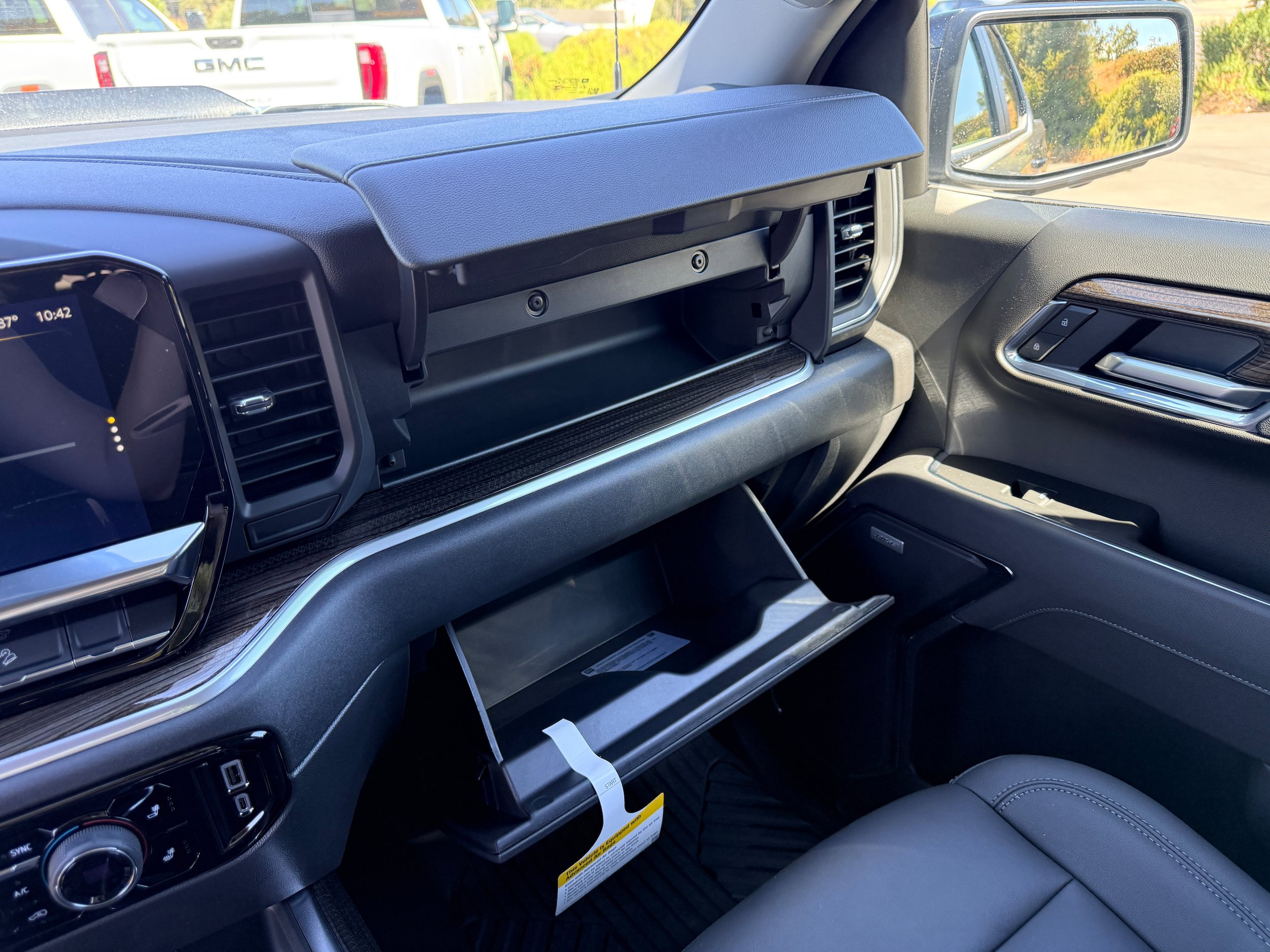 New 2026 Chevrolet Silverado 1500 LT Trail Boss w/ LT Trail Boss Premium Package AWD/4WD image 21