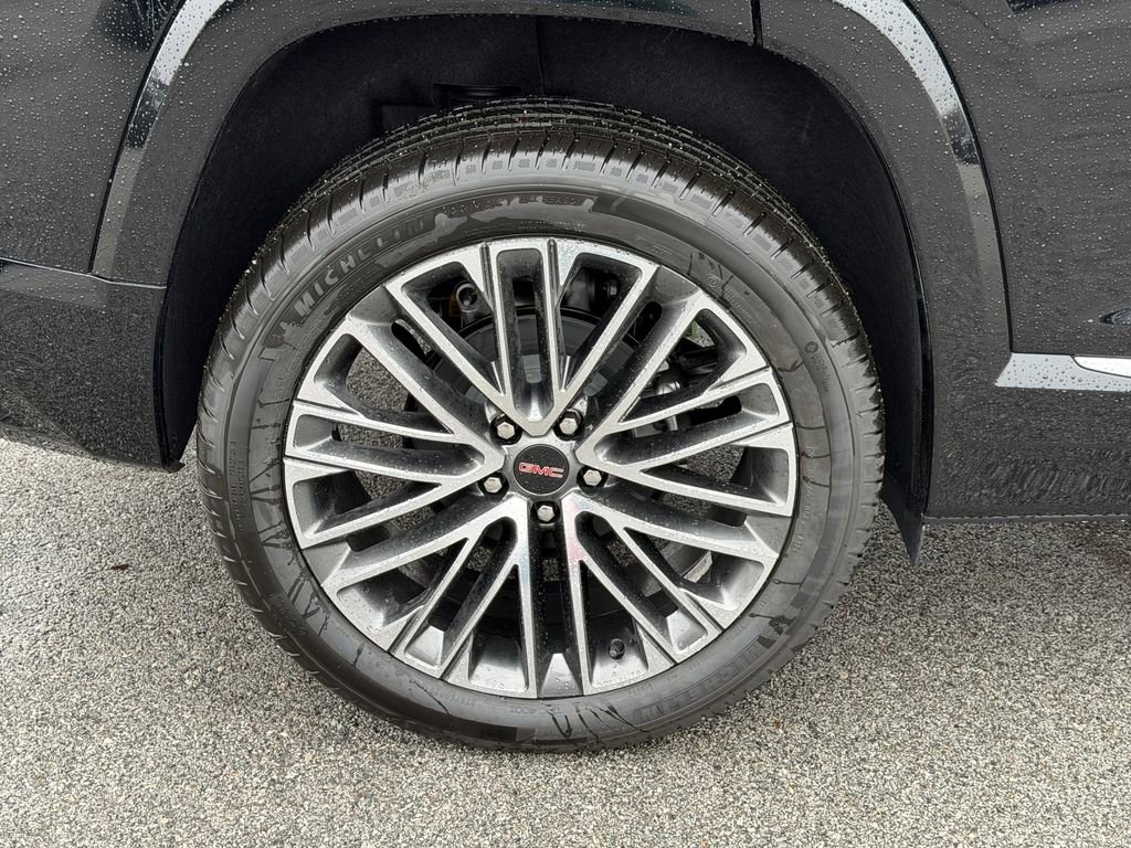 New 2026 GMC Terrain Denali image 13