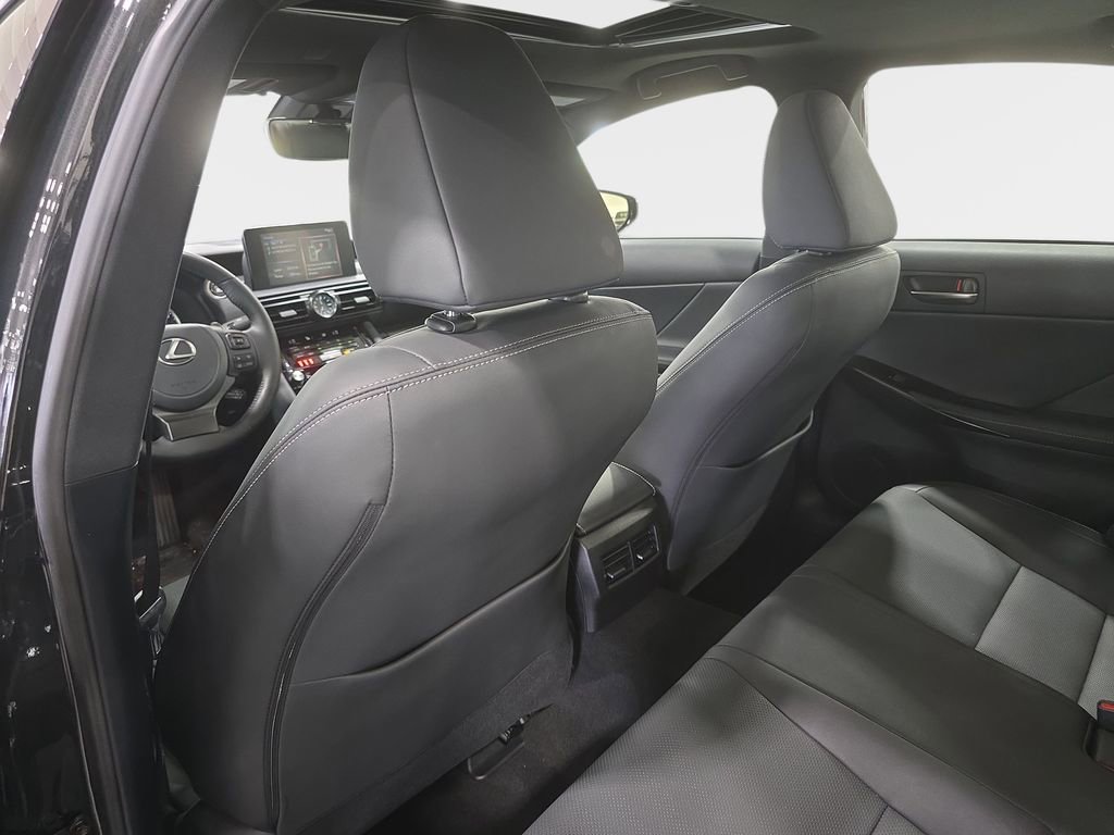 Used 2023 Lexus IS 300 w/ Comfort Package RWD image 12