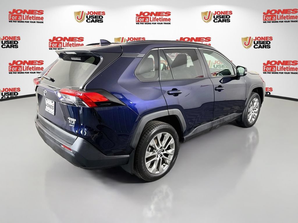 Certified 2023 Toyota RAV4 XLE Premium AWD/4WD image 18