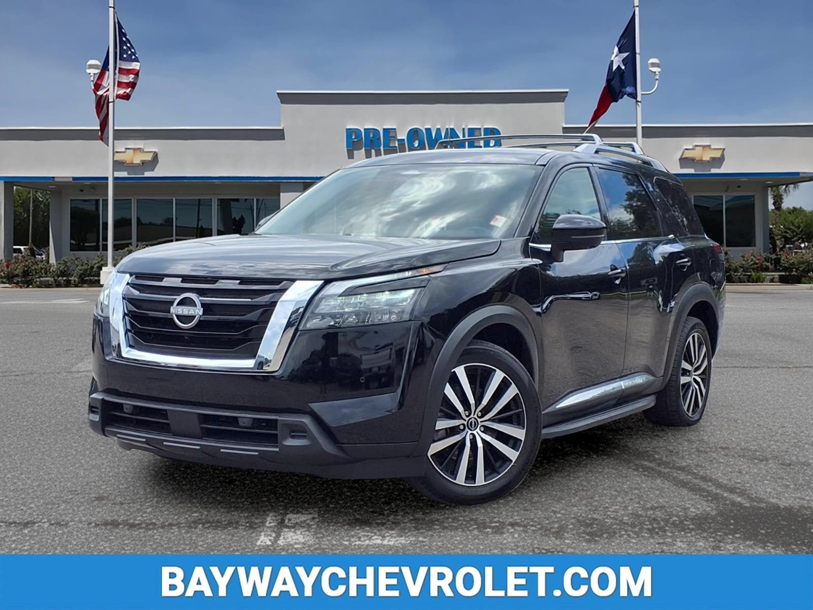 Used 2023 Nissan Pathfinder Platinum