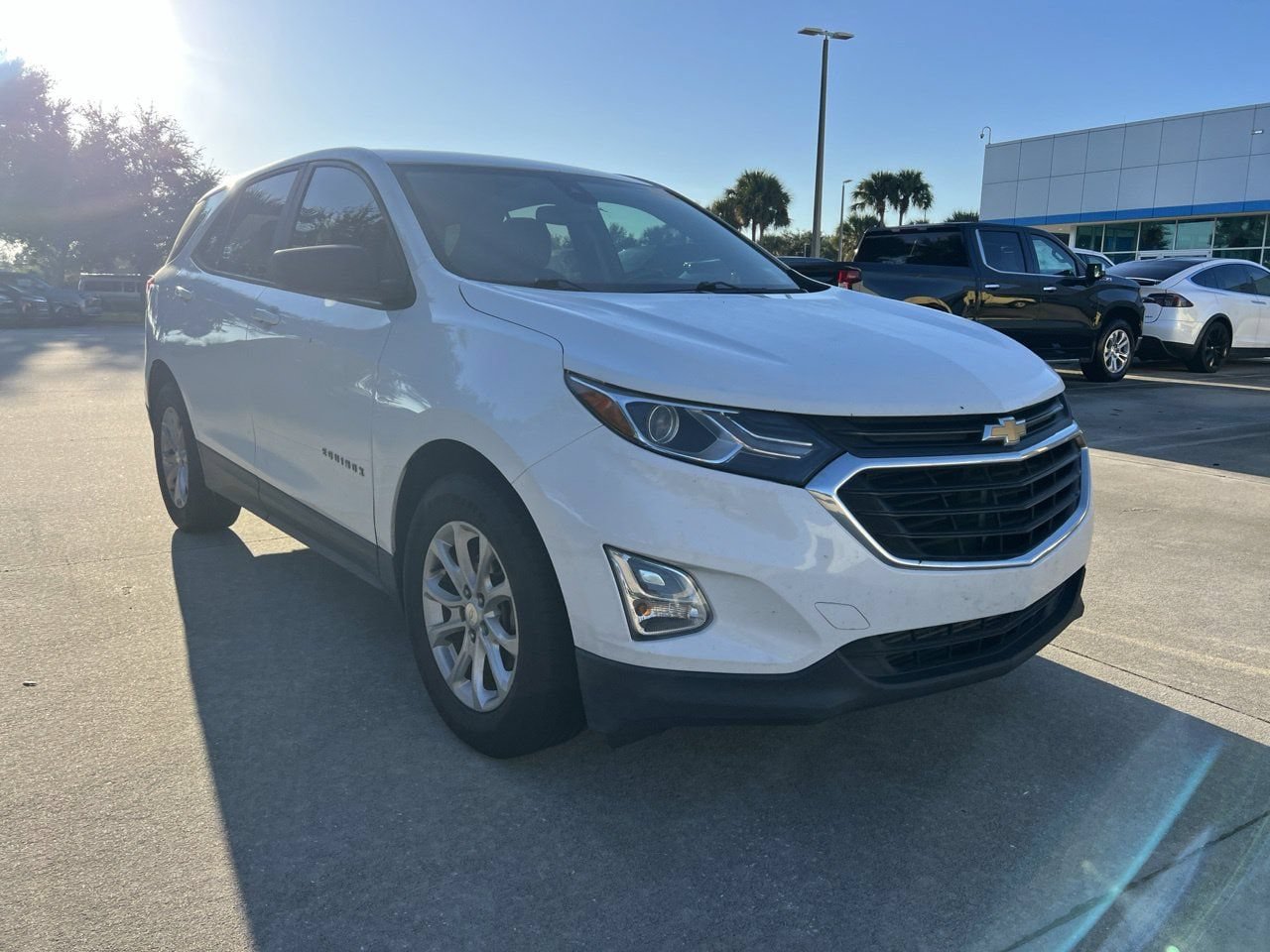 Used 2021 Chevrolet Equinox LS w/ LS Convenience Package FWD image 8