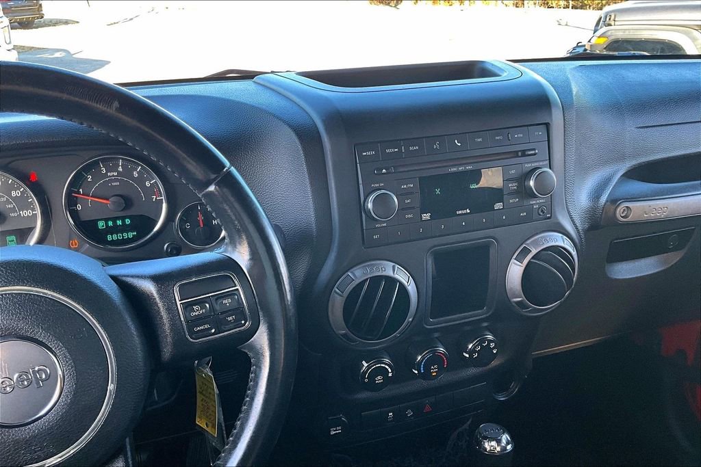 Used 2016 Jeep Wrangler Unlimited Willys image 6